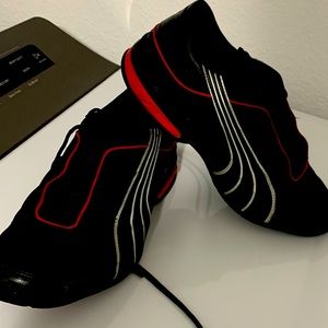 Puma size 12 excellent condition